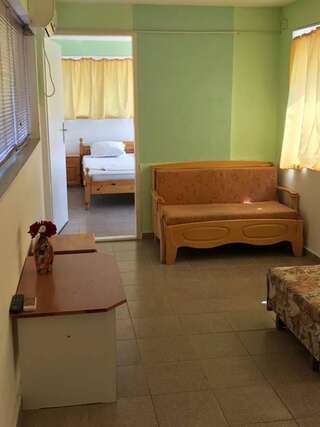 Отель Hotel Ankor Кранево Апартаменты с 1 спальней-2